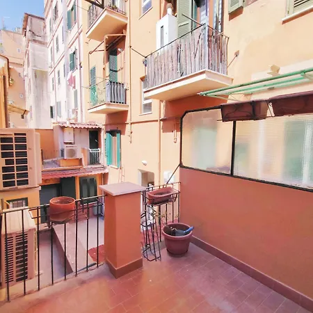 Crystal Domus Apartment Rome