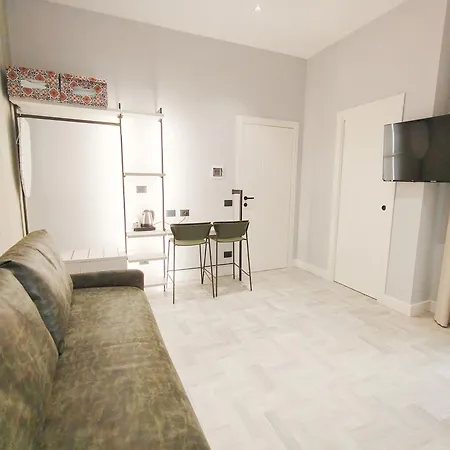 Crystal Domus * רומא