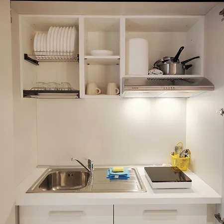 Crystal Domus רומא